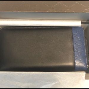 Gucci black wallet